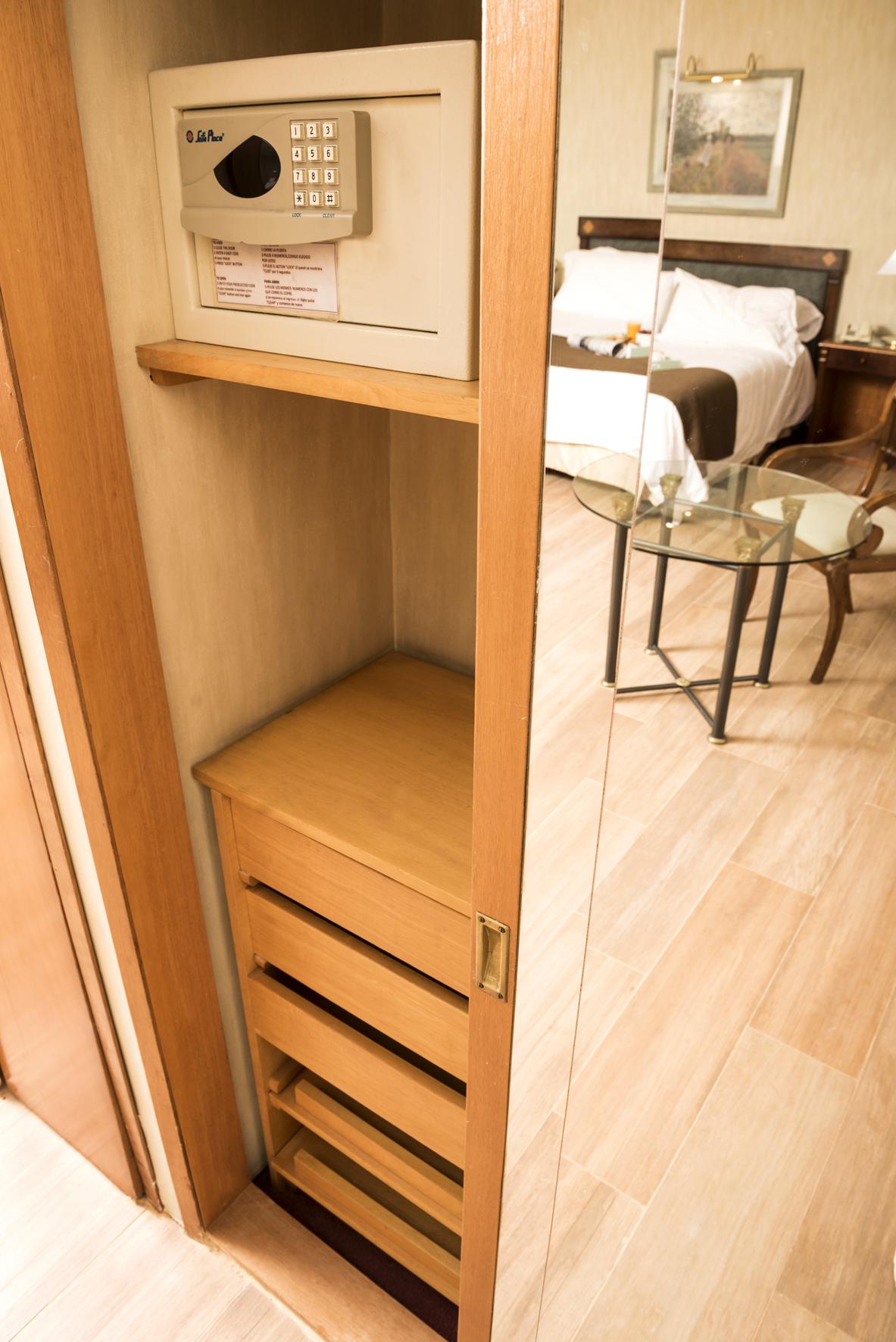 Mayflower Suites Буенос Айрес Екстериор снимка