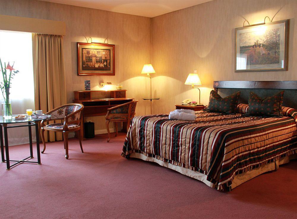 Mayflower Suites Буенос Айрес Стая снимка